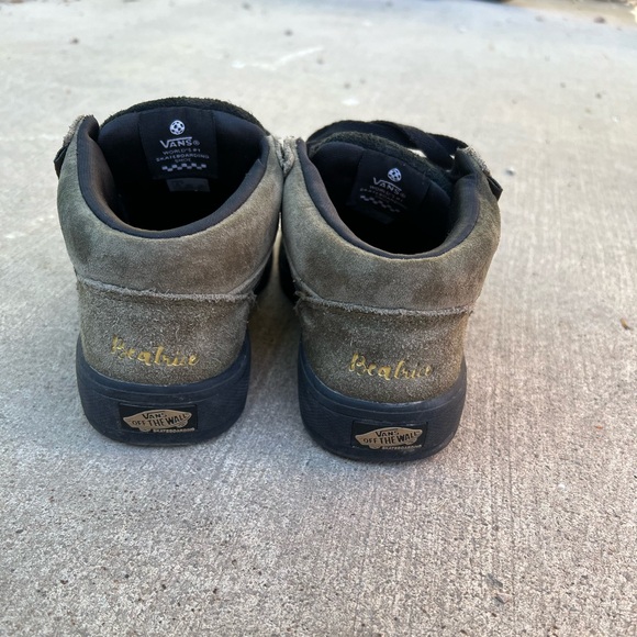 Green suede mid-top Vans skate shoes sneakers size 4.5 Men’s - Picture 4 of 10